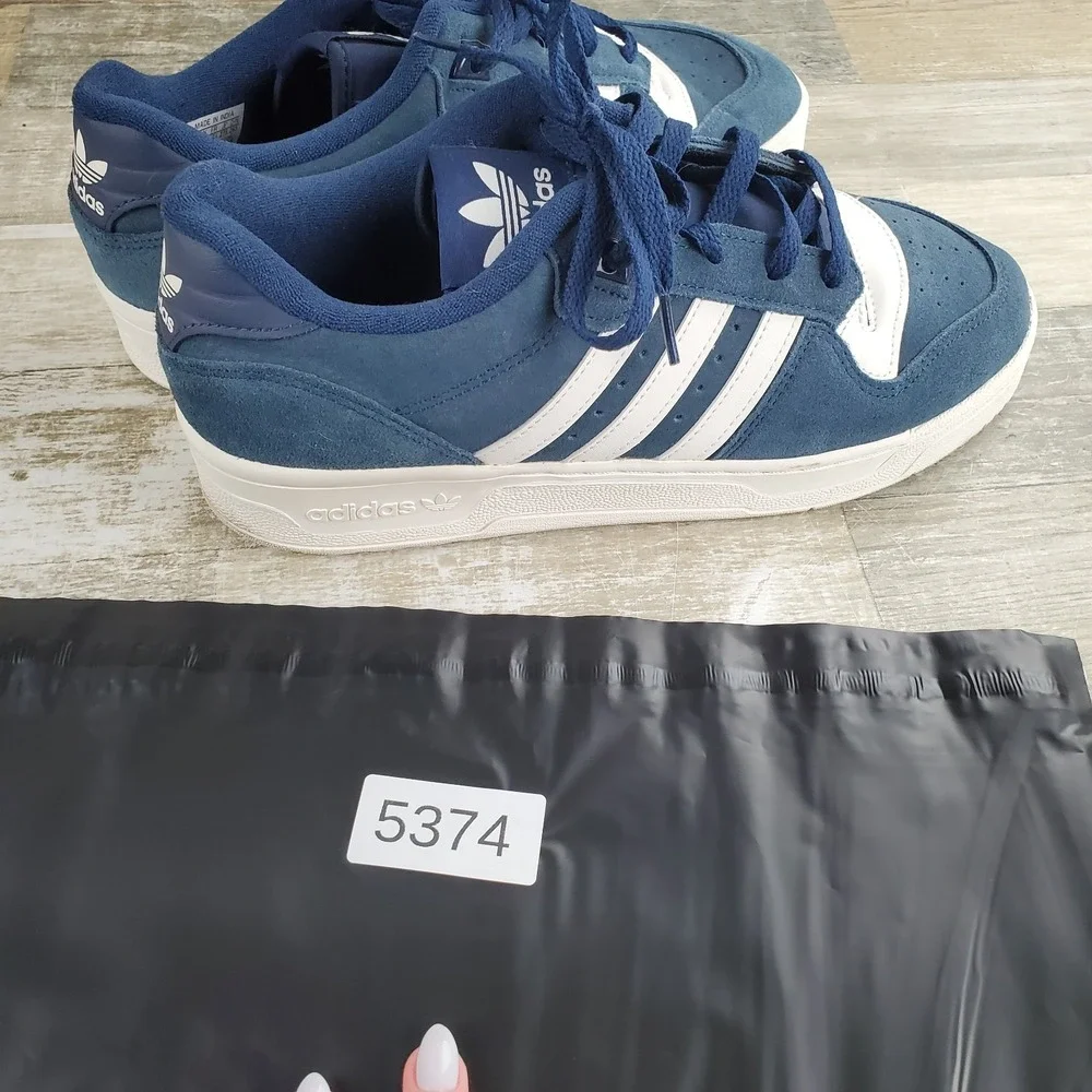 Adidas Rivalry Low Mens Shoes Sz 9.5 Running Collegiate Navy Cloud White Sneaker